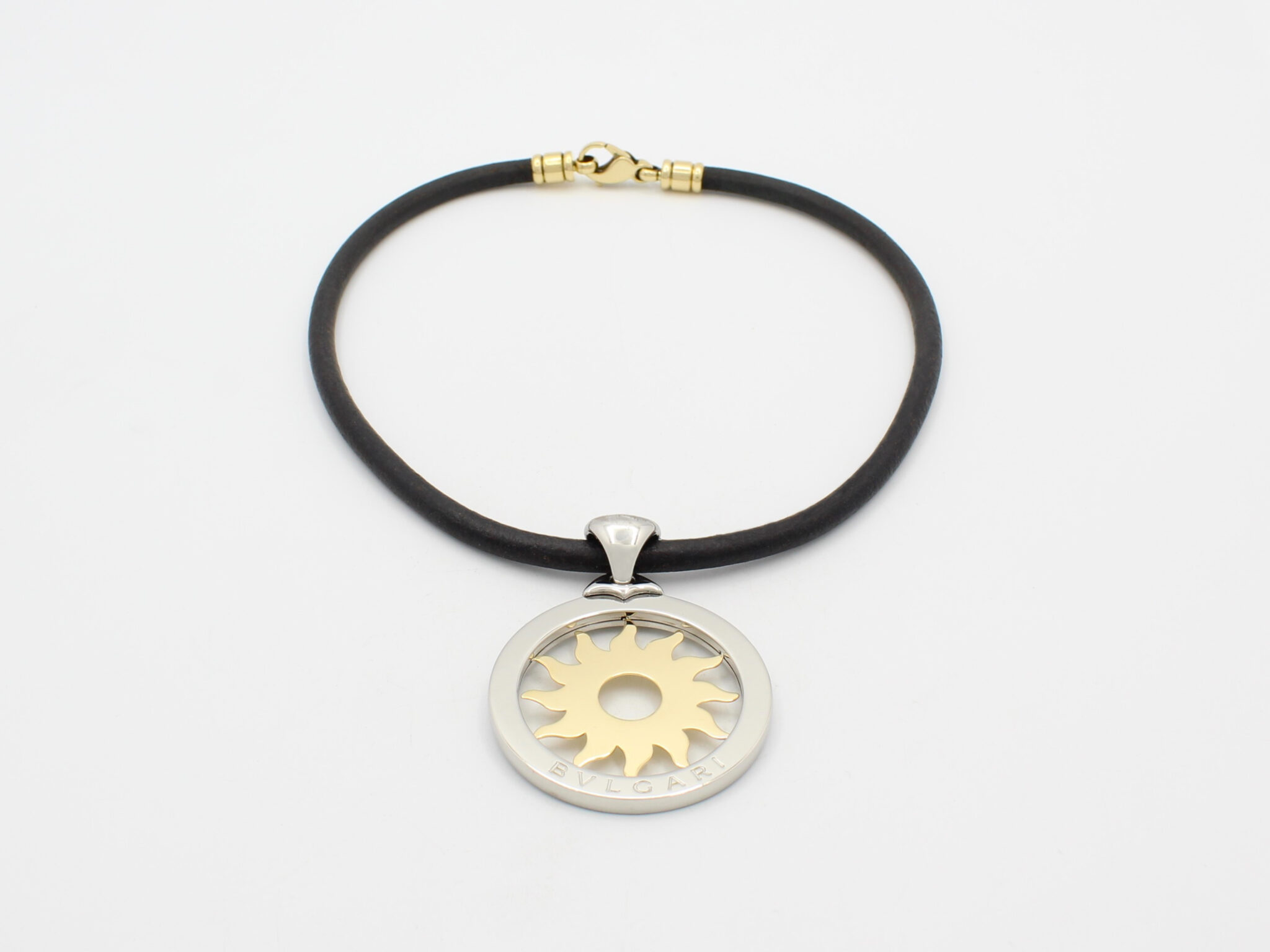 Collar Bulgari Tondo Acero y Oro 18K Bulgari Tondo Necklace Steel & 18K Gold