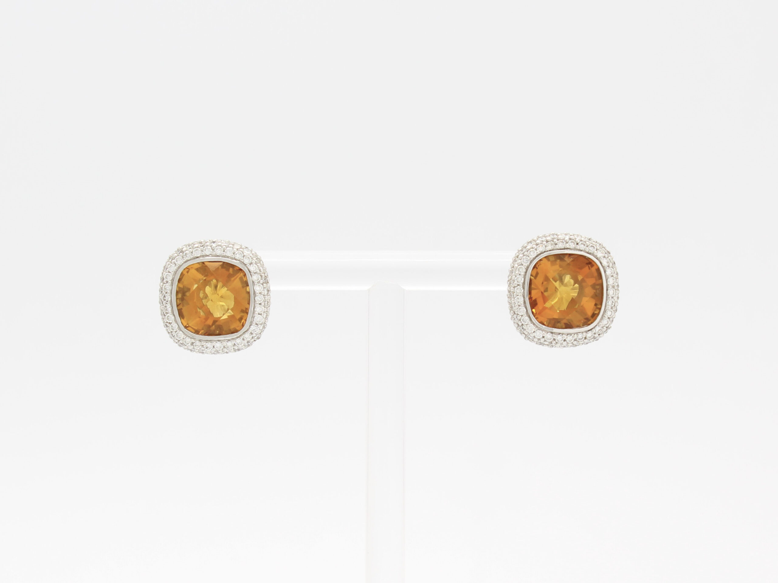 Pendientes Oro Blanco 18K, Brillantes y Citrinos  18K White Gold, Diamonds & Citrines Earrings